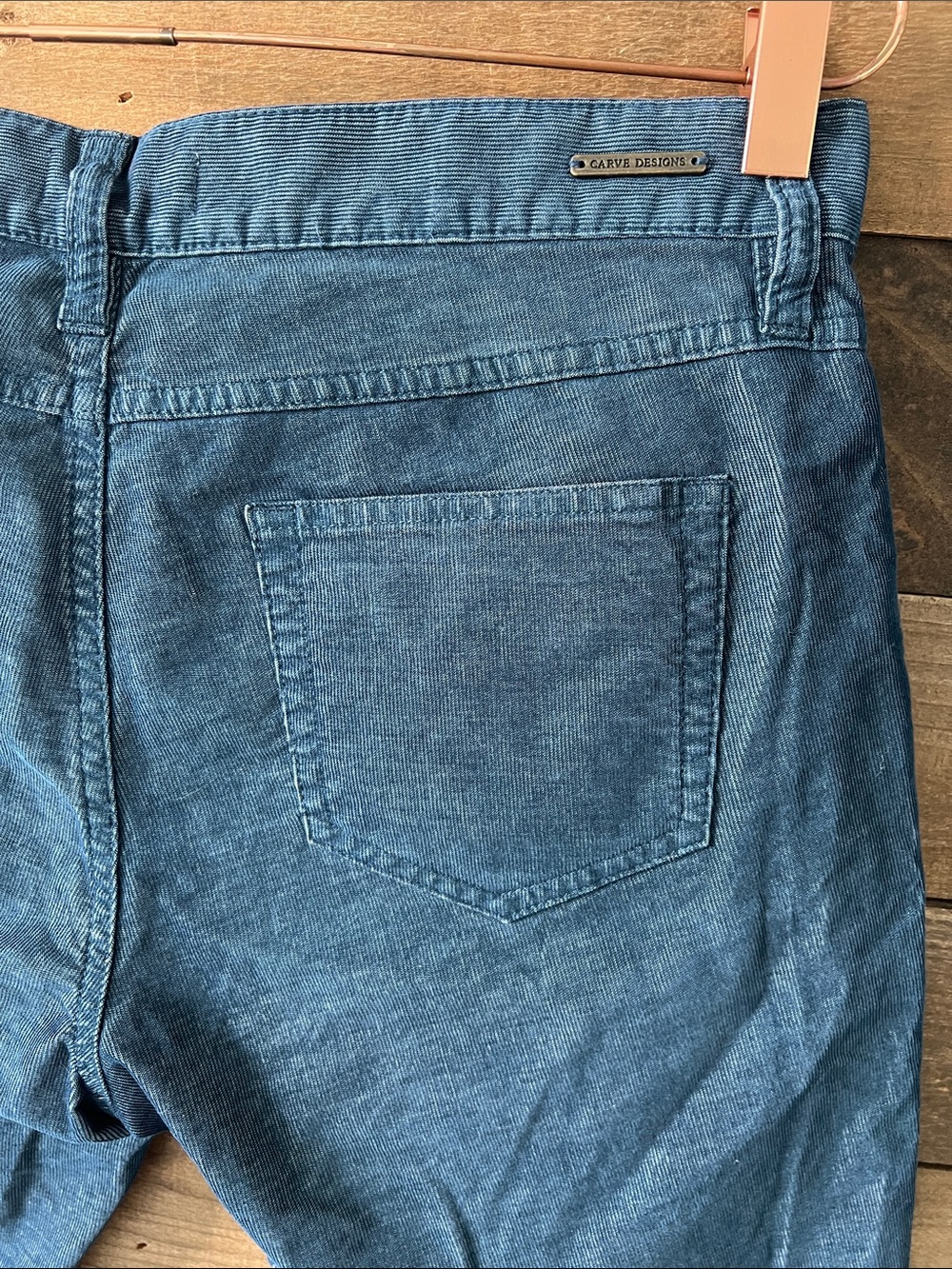 Carve Designs Women's Oahu Shorts 10" in Vintage Blue Size 4 - Picture 5 of 8